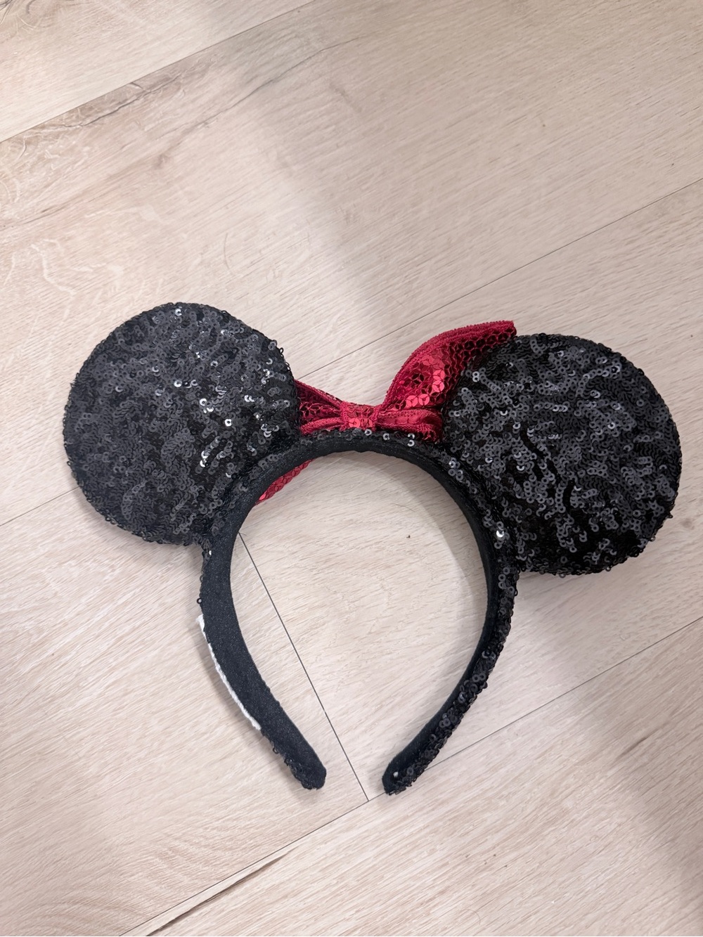 Disney Black Sequin Minnie Ear Headband with Red Sequin Bow - Picture 2 of 3
